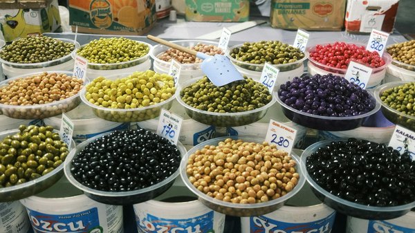 Selecting a Sturdy Kitchen Table for Your Active UK Family: A Comprehensive Guide